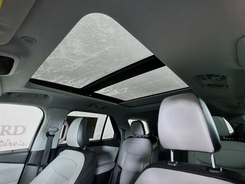 Used 2021 Ford Explorer XLT w/ Equipment Group 202A image 26