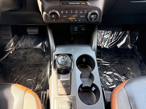 Used 2021 Ford Bronco Sport Outer Banks w/ Outer Banks Package (96D) image 20