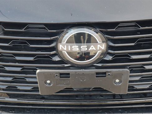 Certified 2025 Nissan Sentra S image 31