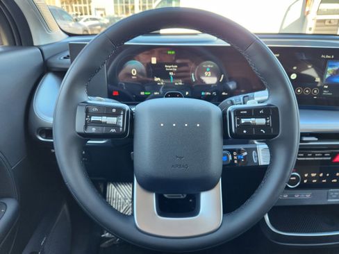 New 2026 Hyundai Ioniq 9 Calligraphy image 16