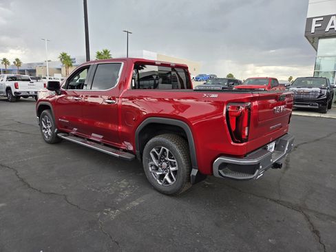New 2025 GMC Sierra 1500 SLT w/ SLT Premium Package image 4