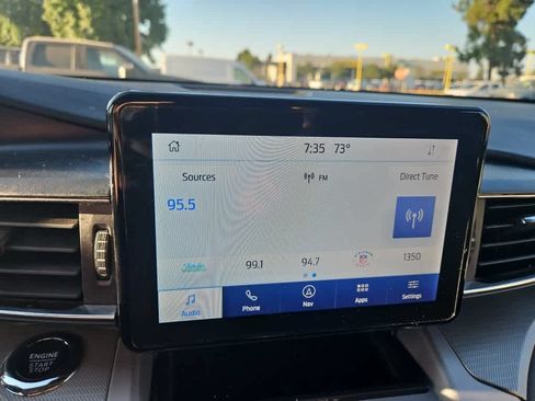 Used 2023 Ford Explorer XLT w/ Equipment Group 202A RWD image 17