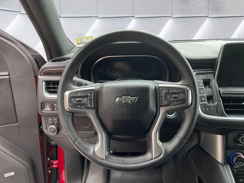 Used 2023 Chevrolet Tahoe Z71 w/ Luxury Package image 13