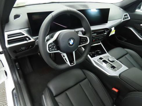 New 2026 BMW 330i Sedan w/ M Sport Package image 9