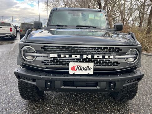 New 2025 Ford Bronco Badlands w/ Sasquatch Package image 2