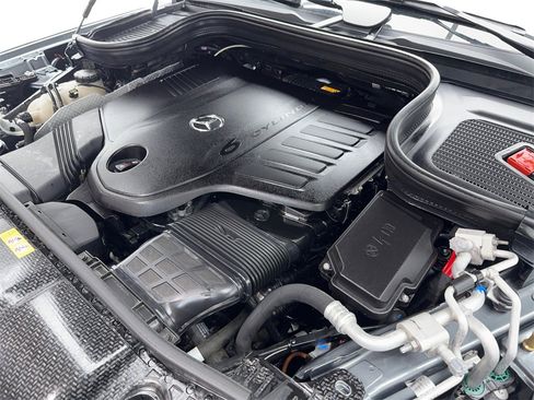 Used 2025 Mercedes-Benz GLS 450 4MATIC image 63