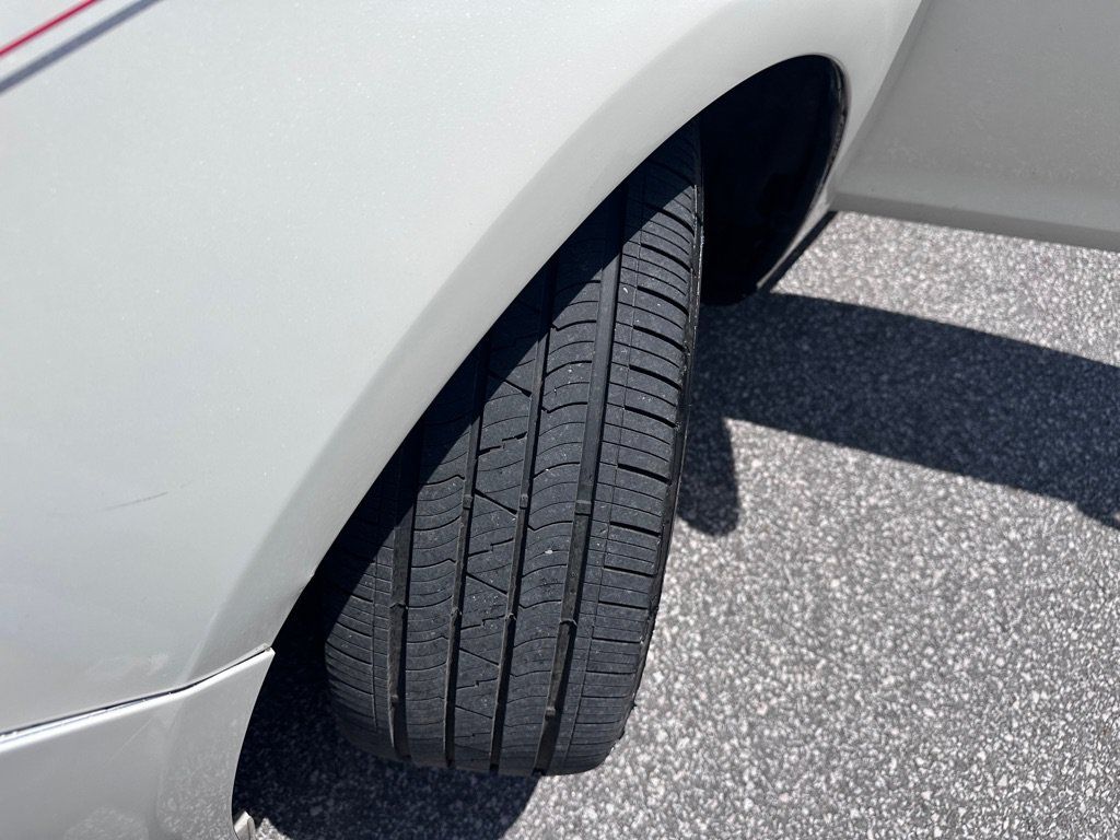 Used 2016 Buick Verano FWD image 14