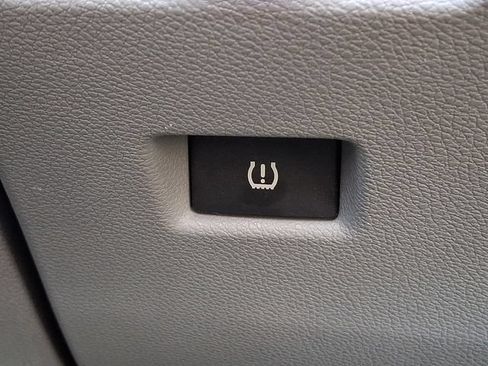 Used 2013 Honda Accord LX image 26