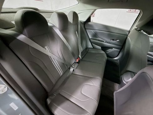 Certified 2023 Hyundai Elantra SEL FWD image 28