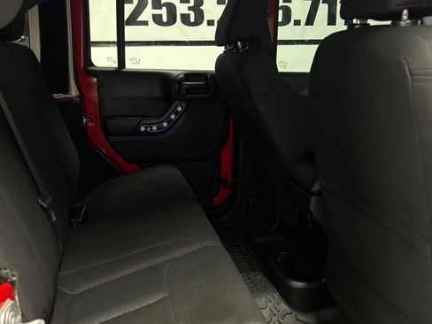 Used 2017 Jeep Wrangler Unlimited Sport w/ Quick Order Package 23S AWD/4WD image 11