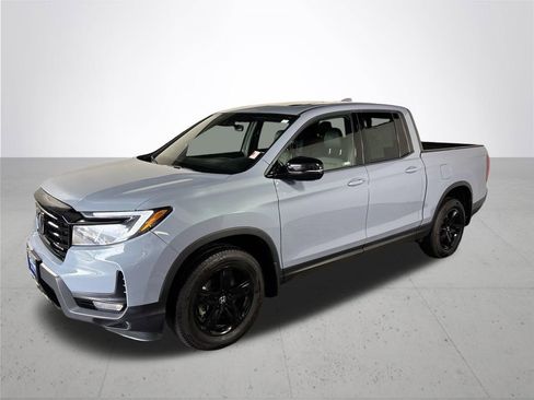 Certified 2022 Honda Ridgeline Black Edition image 2