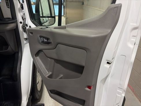 Used 2024 Ford Transit 250 Low Roof w/ Exterior Upgrade Package RWD image 19