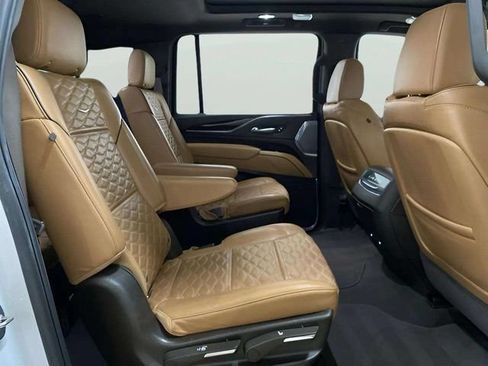 Used 2023 Cadillac Escalade ESV Sport w/ Touring Package AWD/4WD image 51