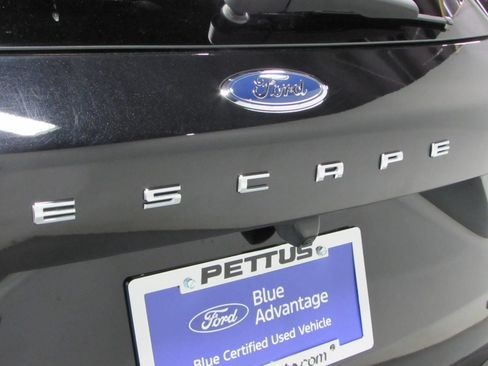 Certified 2025 Ford Escape ST-Line Select AWD/4WD image 34