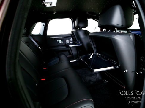 Used 2026 Rolls-Royce Ghost AWD/4WD image 28