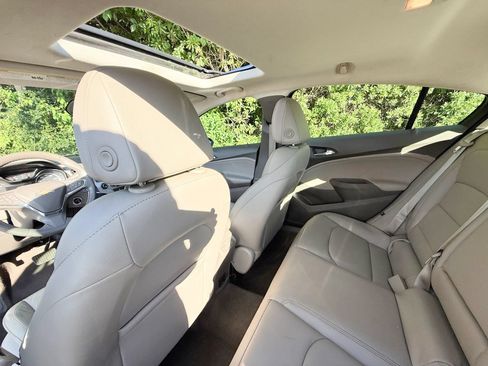 Used 2017 Chevrolet Cruze Premier FWD image 44