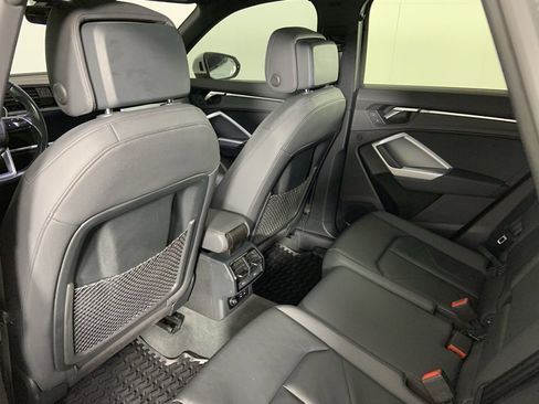 Used 2021 Audi Q3 2.0T Premium image 28