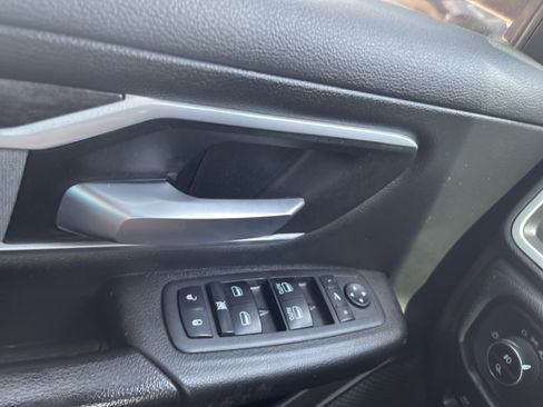 Used 2022 RAM 1500 Lone Star AWD/4WD image 23