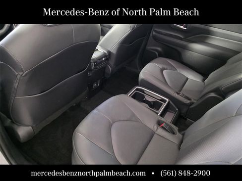 Used 2024 Toyota Grand Highlander Limited image 14