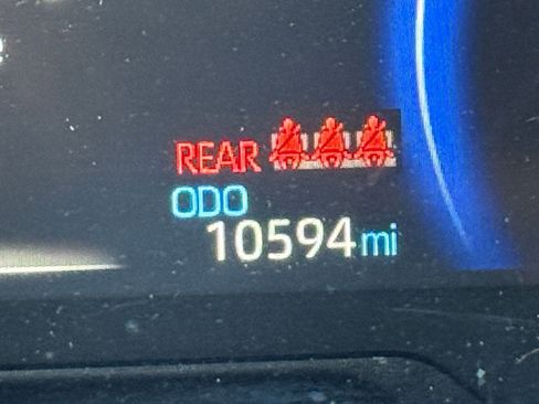 Used 2025 Toyota RAV4 LE image 34