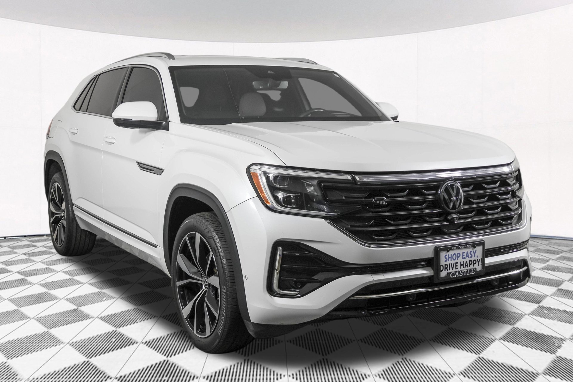 Used 2024 Volkswagen Atlas Cross Sport SEL Premium R-Line AWD/4WD image 15