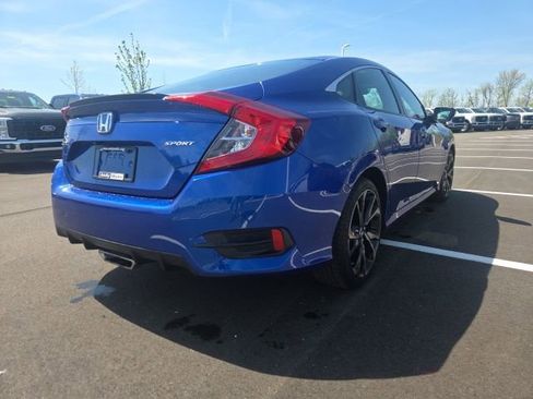 Used 2021 Honda Civic Sport image 8