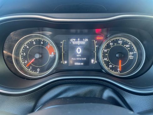 Used 2022 Jeep Cherokee Latitude w/ Sun & Sound Group image 23