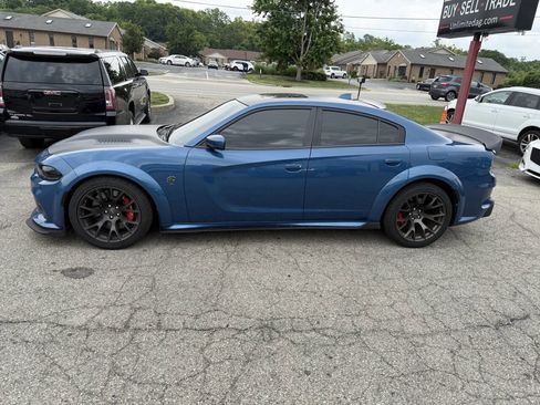 Used 2021 Dodge Charger SRT Hellcat image 12