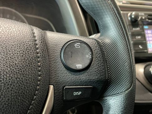 Used 2015 Toyota RAV4 LE AWD/4WD image 20