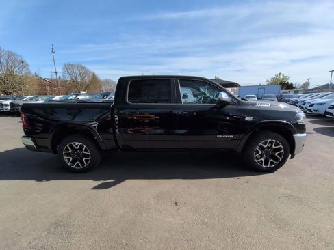 New 2026 RAM 1500 Laramie AWD/4WD image 8