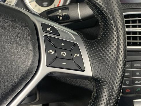 Used 2017 Mercedes-Benz E 400 Cabriolet image 22