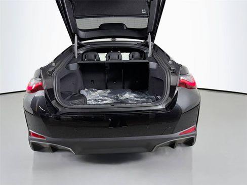New 2026 BMW i4 xDrive40i AWD/4WD image 52