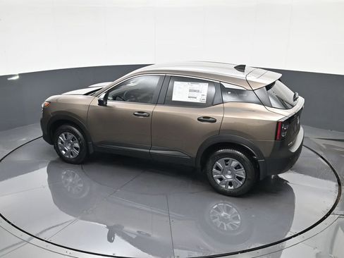 New 2026 Nissan Kicks S image 29
