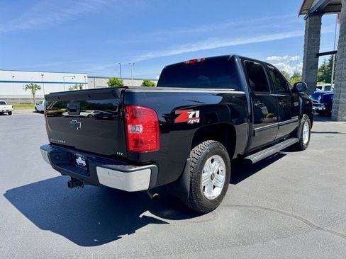 Used 2013 Chevrolet Silverado 1500 LTZ AWD/4WD image 4