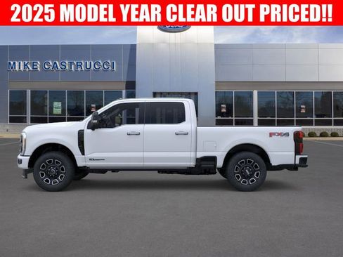 New 2025 Ford F250 Platinum image 3