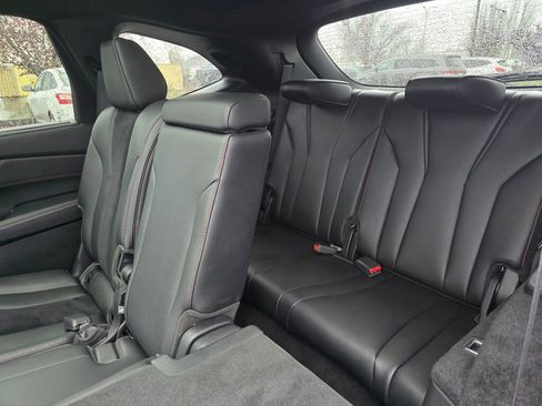 Used 2022 Acura MDX A-Spec image 17