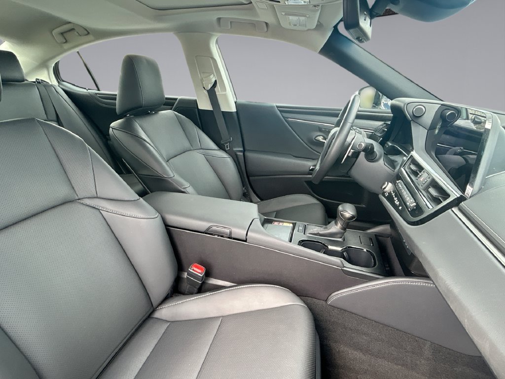 Used 2025 Lexus ES 350 w/ Premium Package FWD image 31