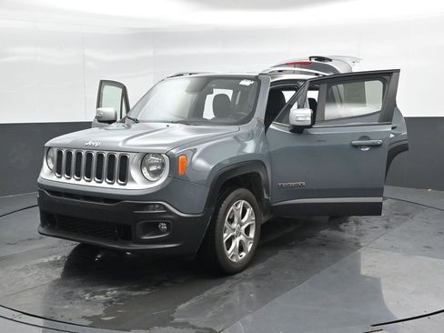 Used 2018 Jeep Renegade Limited w/ UConnect 8.4 Nav Group image 49