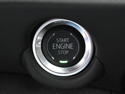 New 2026 Chevrolet Suburban High Country image 19