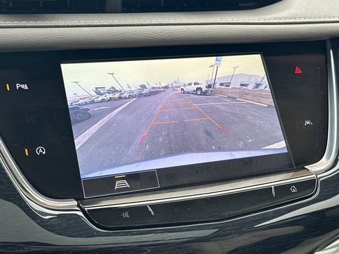 Certified 2025 Cadillac XT6 Premium Luxury image 20