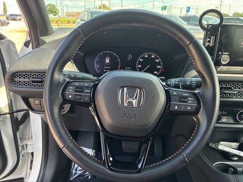 Certified 2025 Honda HR-V Sport image 14