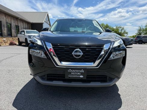 Used 2023 Nissan Rogue SV FWD image 9
