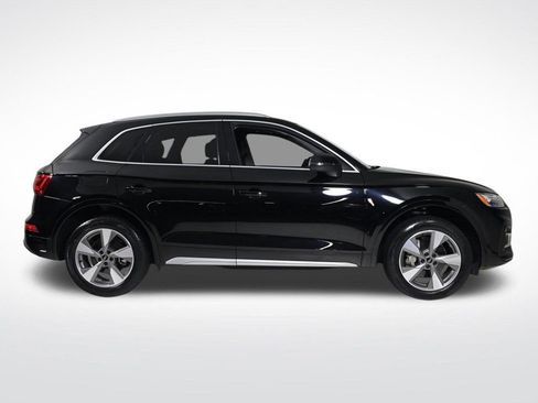 Certified 2023 Audi Q5 2.0T Premium w/ Convenience Package image 6