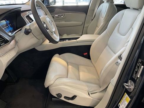 Used 2024 Volvo XC90 T8 Ultimate AWD/4WD image 14