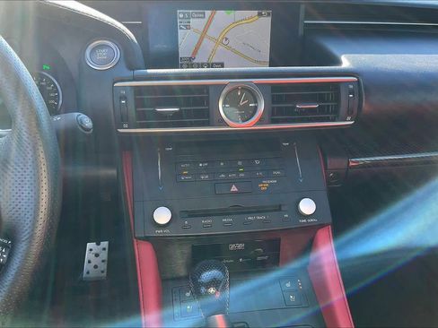 Used 2015 Lexus RC F image 33