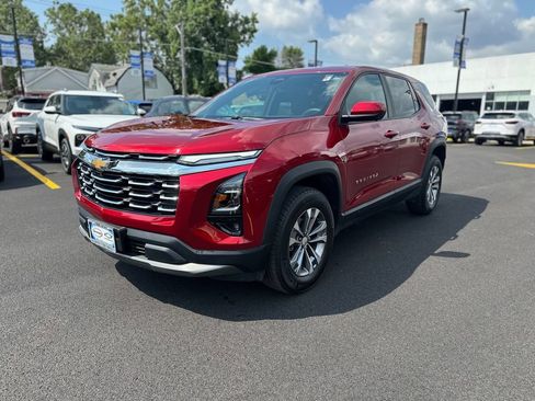 Certified 2025 Chevrolet Equinox LT w/ Safety and Technology Package AWD/4WD image 9