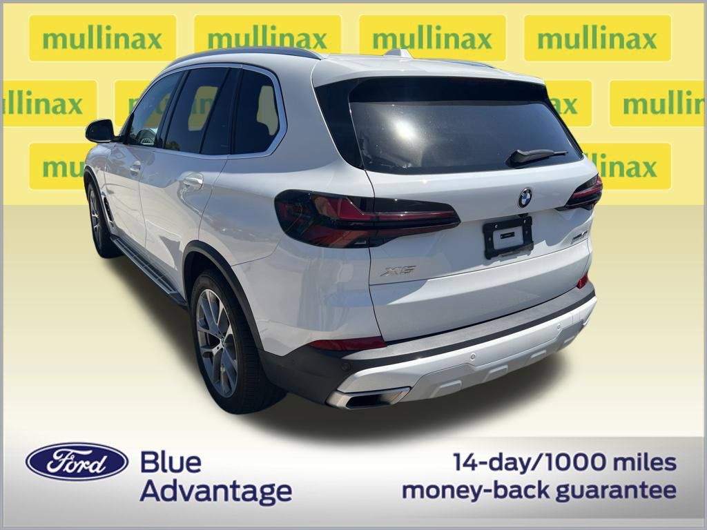 Used 2026 BMW X5 sDrive40i RWD image 3