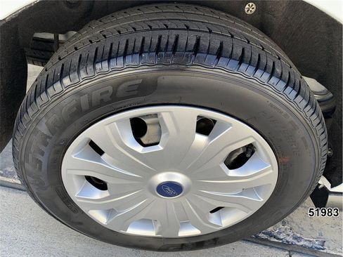 Used 2019 Ford Transit Connect XL image 26