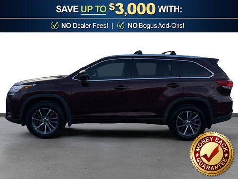 Used 2018 Toyota Highlander XLE AWD/4WD image 2