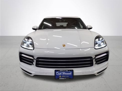Used 2019 Porsche Cayenne S image 3